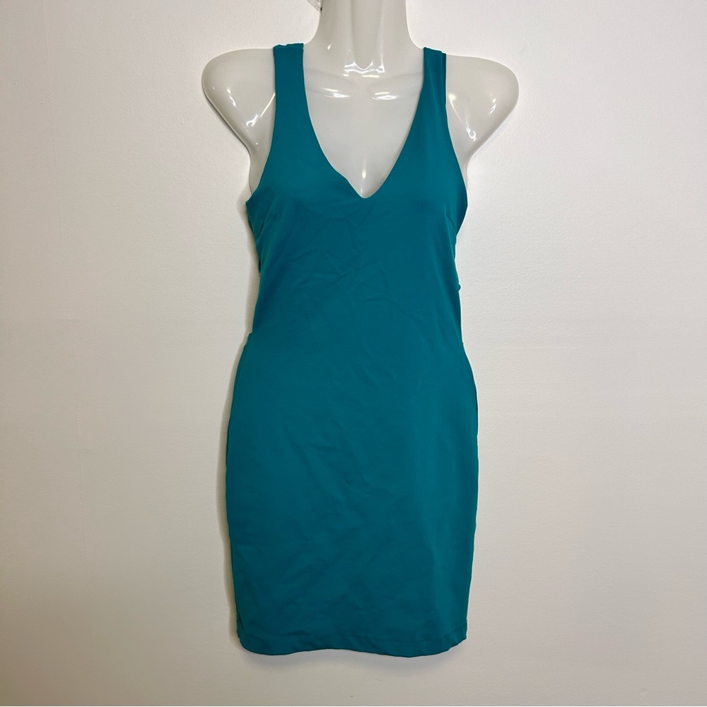 ◾️Bebe Teal V Nack Bodycon Open Back Dress with Silver Studs